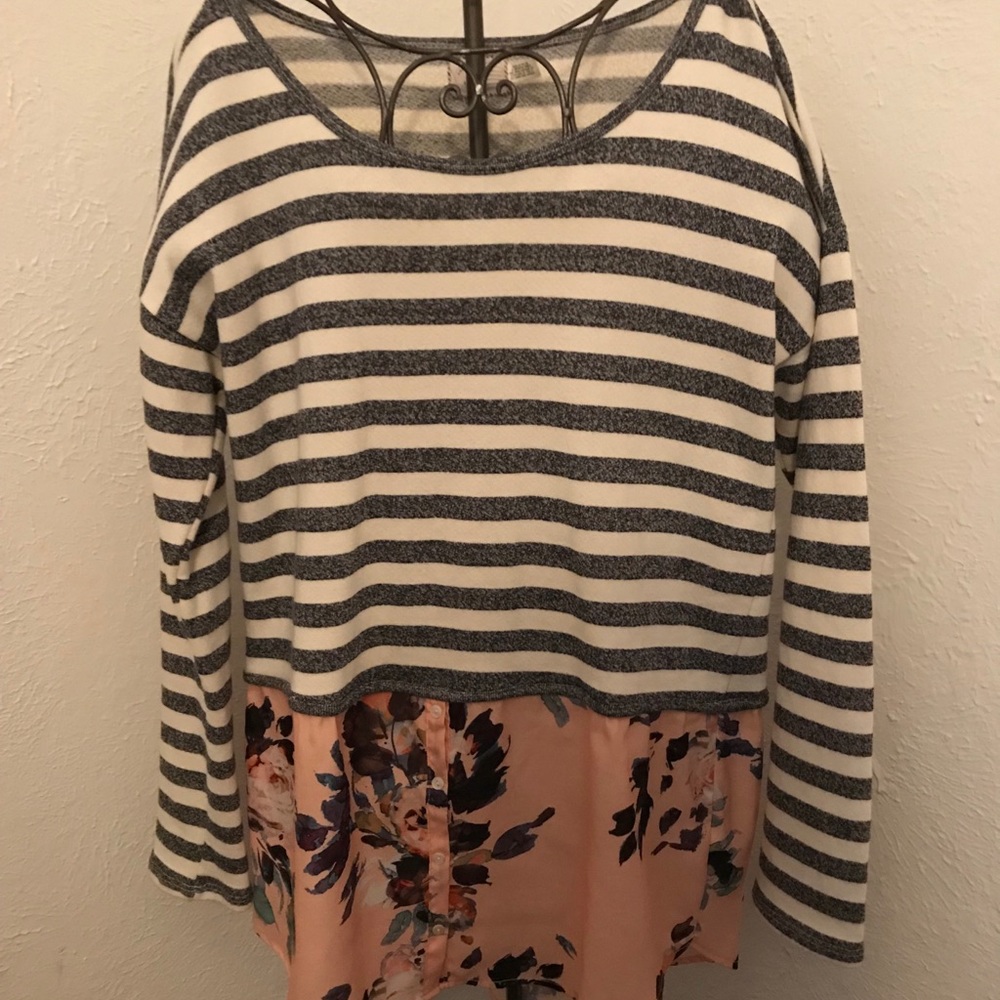Anthropologie  shirt